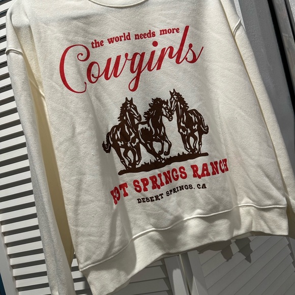 Grayson Threads Cream Tee - Picture 3 of 7